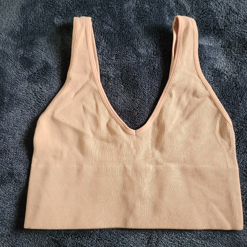 Dynamic Seamless Apparel Unlined Bralette